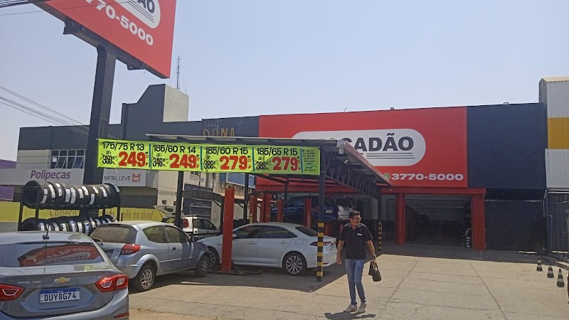 Atacadão Pneus - SIA