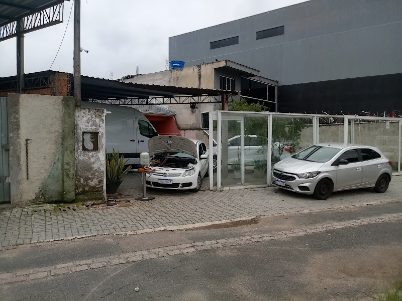 Equipar ar condicionado automotivo