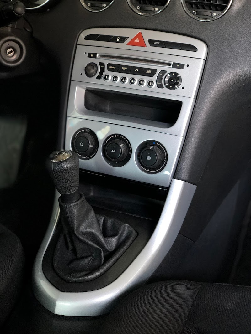 Dé Suspensões & Ts Farois